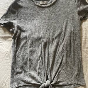 Madewell Heather Gray Knotted Tee